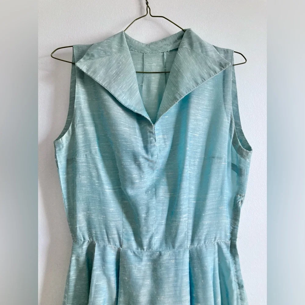 Vintage 1950s Pale Greeny Blue Sleeveless Dress with Matching Bolero - Picture 6 of 11